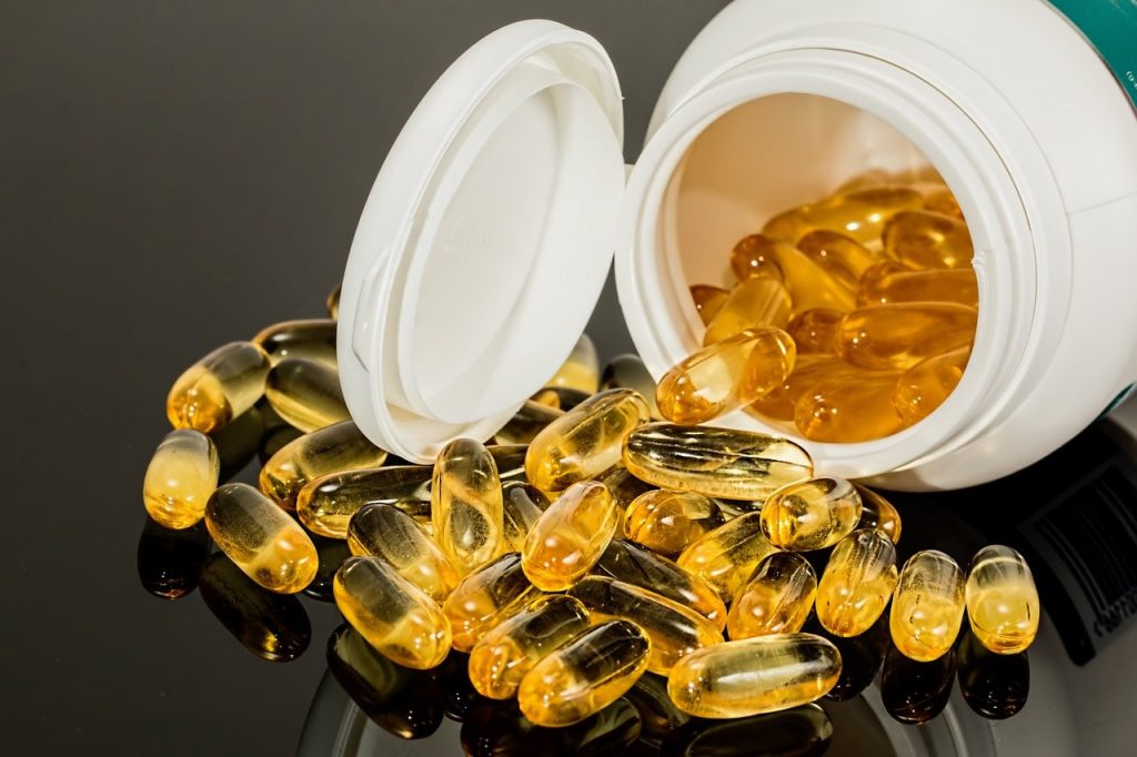 С 1 мая средствами идентификации будут маркировать некоторые БАДы 1 capsules pills health 1079838