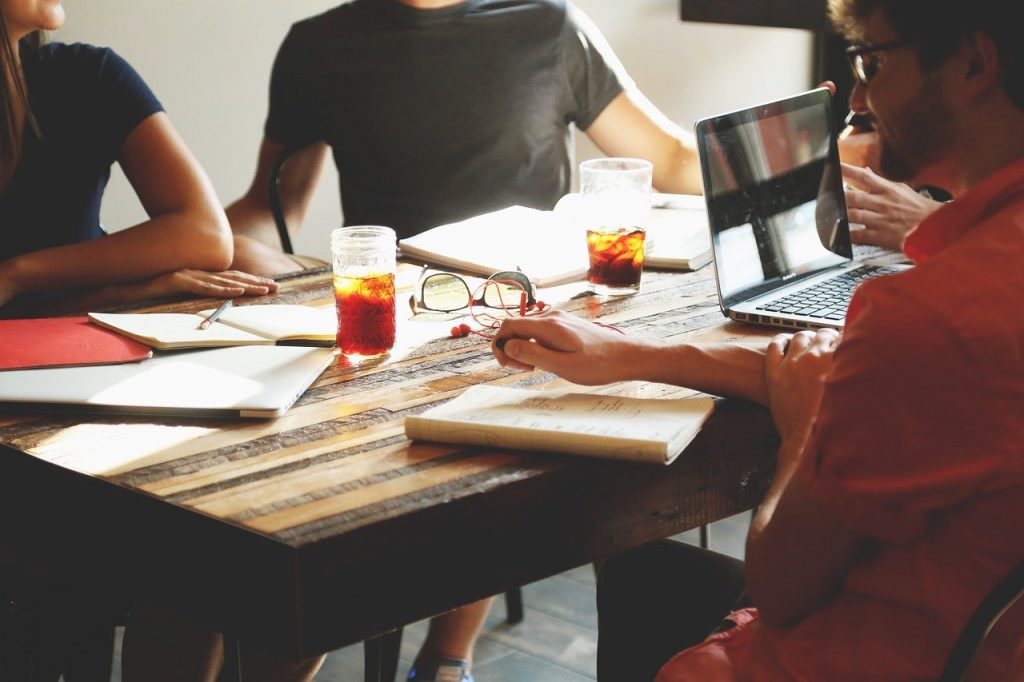 Об инициативных проектах в Находкинском ГО 6 meeting brainstorming business 594091