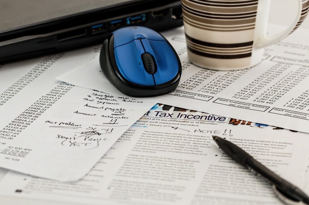 Минфин: «Новое в аудиторском законодательстве: факты и комментарии» 5 tax forms income 468440