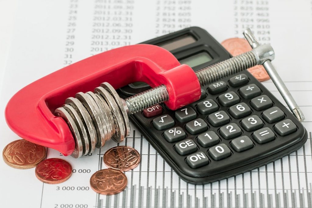 savings budget investment 2789092 1