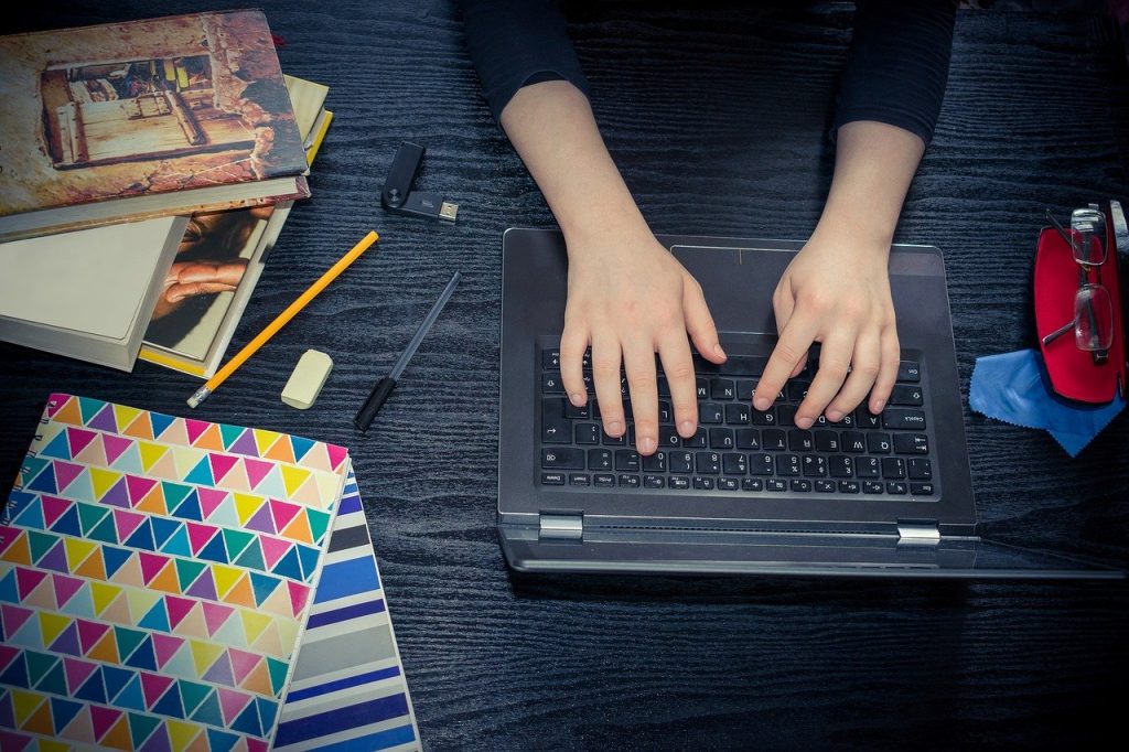 Как подать документы в ВУЗ в 2021 году? 7 student difficult read 3038994