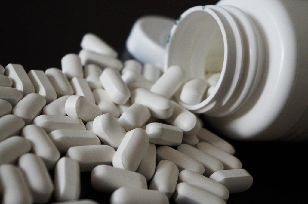 diet pills medication pharmacy 1328802