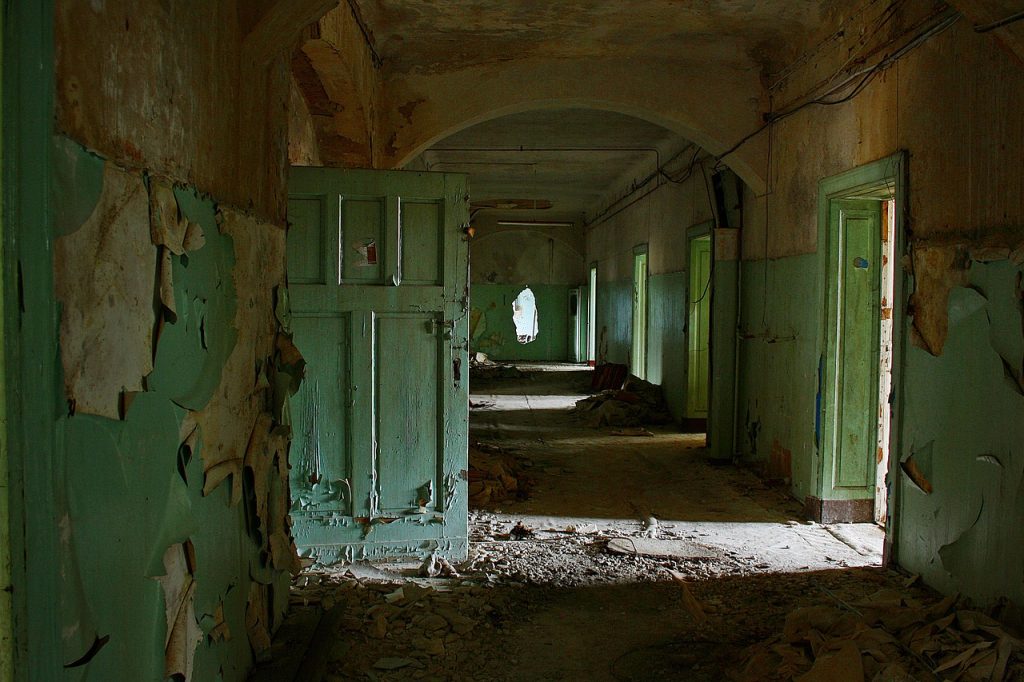 architecture inside room 3143386