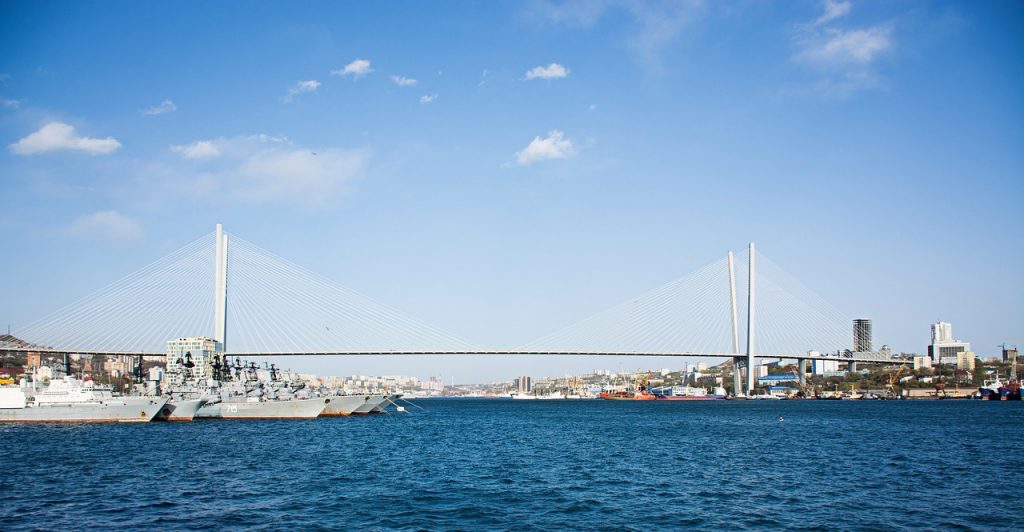 В крае: новые улицы, перекрытие дорог, снос аварийного дома 1 cable stayed bridge bridge sea panoramic bridge 4936199