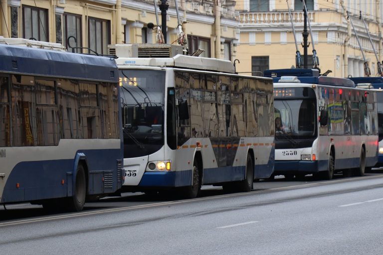 city trolleybus russia 4094885