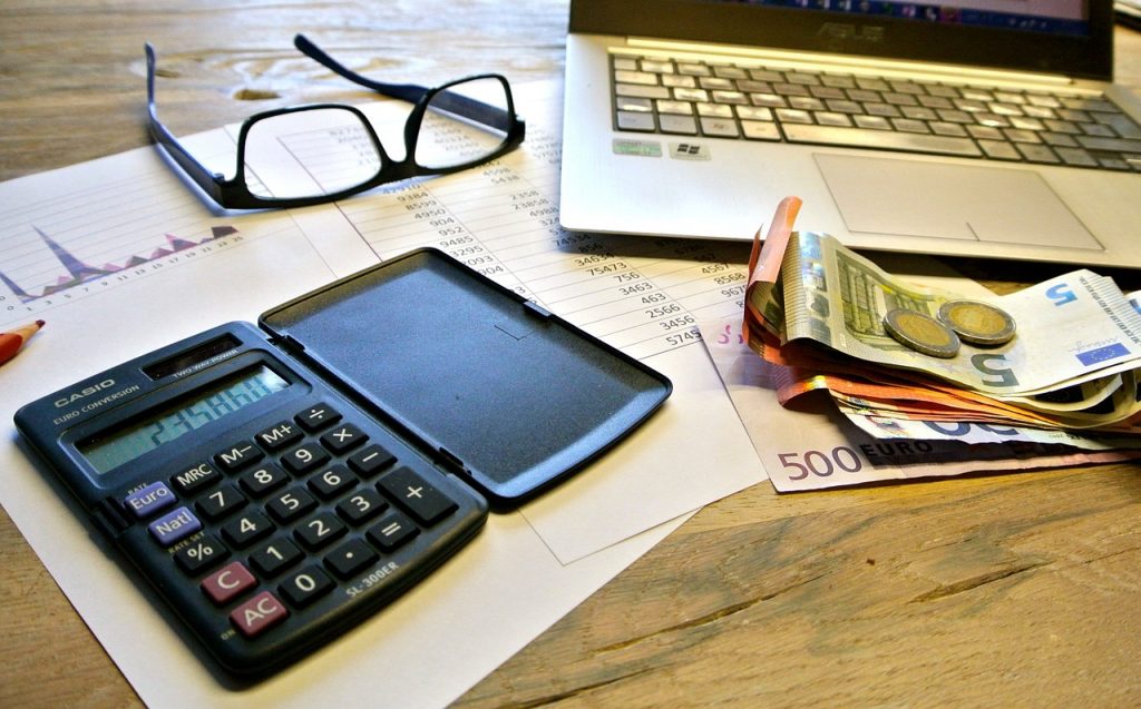 taxes calculate pay 740202
