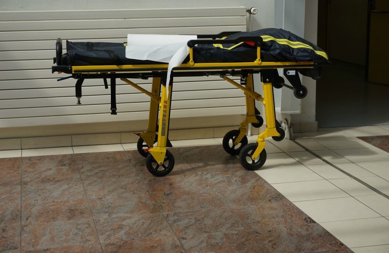 stretcher, litter, emergency-1685611.jpg