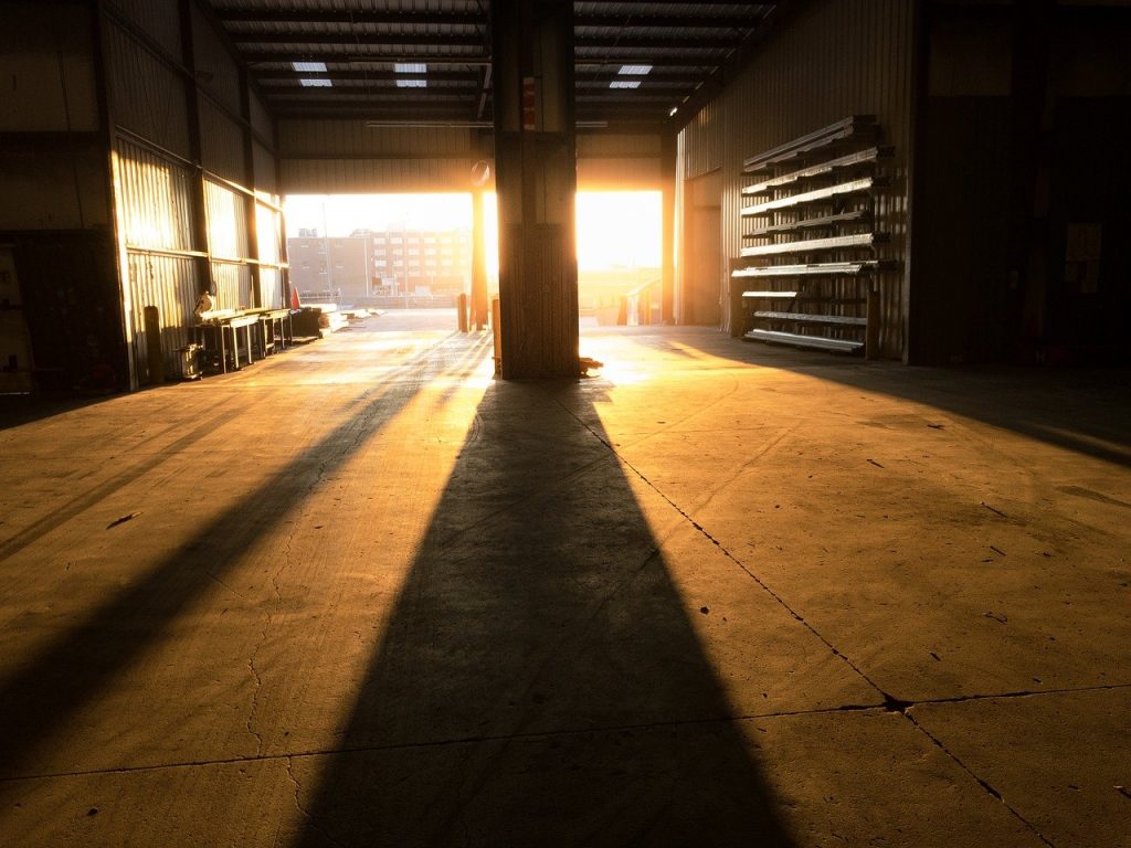 warehouse, bay, storehouse-2696005.jpg