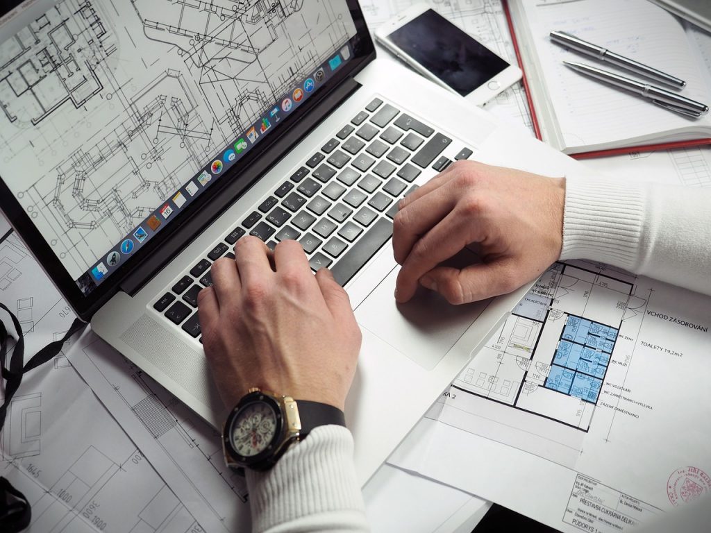 Как согласовать границы участка с соседями электронно? 8 blueprints, entrepreneur, hands-1837238.jpg