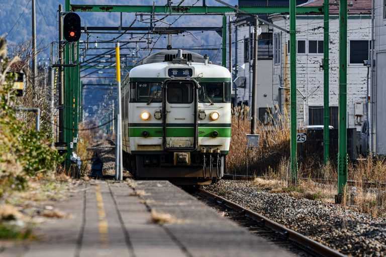 train, transportation, traffic-6860042.jpg