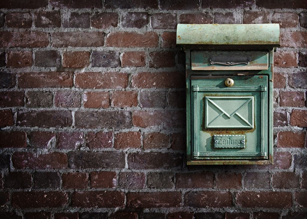 Срок присвоения и изменения адреса объекту адресации снова сокращен 2 letter box, wall, post office-1819966.jpg