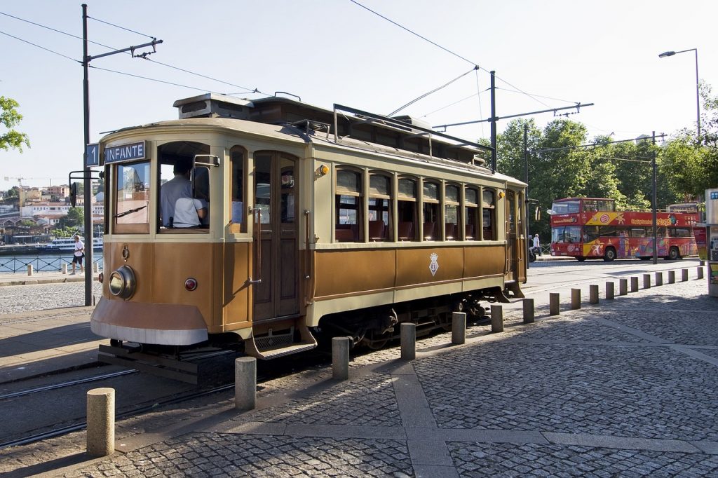 Проезд в трамваях и на фуникулере подорожает 6 porto, douro, portugal-2619397.jpg