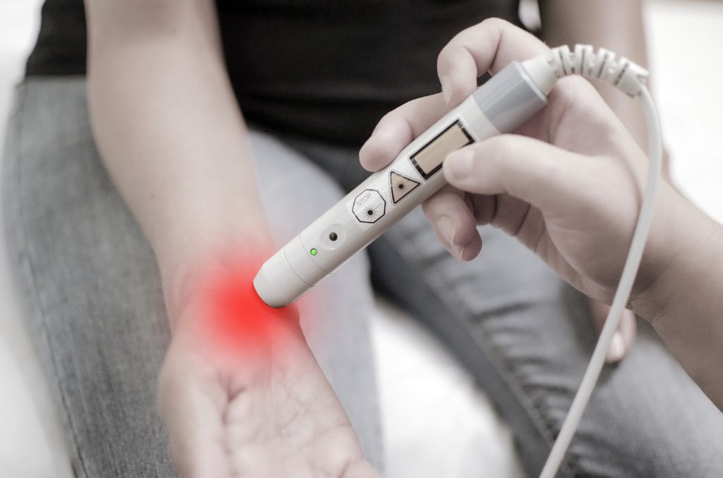 На работодателей возлагается обязанность вести учет микротравм 2 symptom, inflammation, syndrome-5464607.jpg