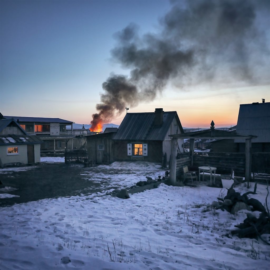 fire, village, wooden houses-2146343.jpg