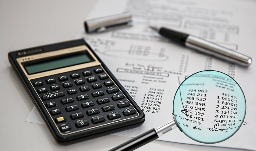 Подписан закон о четвертом этапе добровольного декларирования имущества и счетов в банках 3 audit, auditor, analysis-4190944.jpg