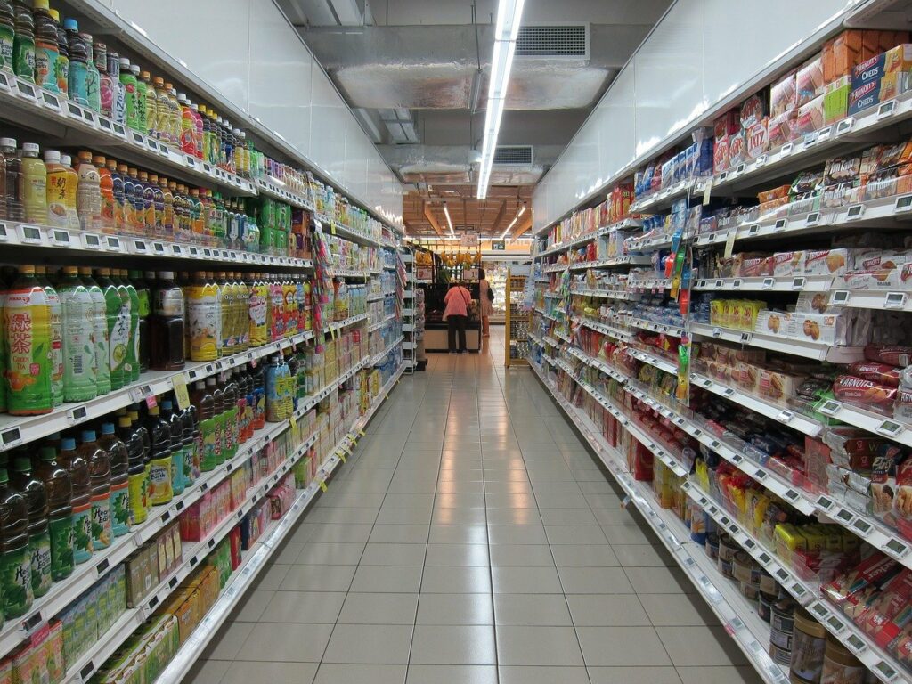 Приморскстат рассказал о потребительской активности 5 grocery store, market, supermarket-2619380.jpg