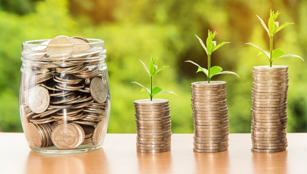 Решения о приостановлении операций по счетам в банке временно не принимаются 6 money, profit, finance-2696228.jpg