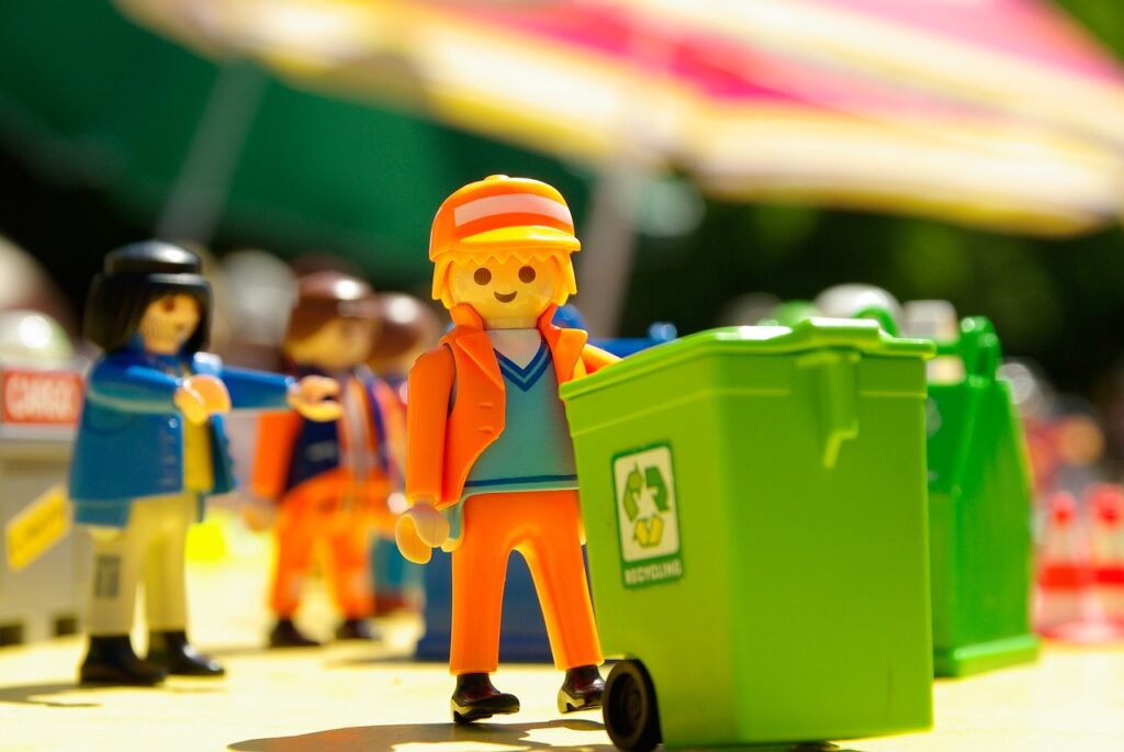 Во Владивостоке городской субботник пройдет 23 апреля 4 playmobil gabc