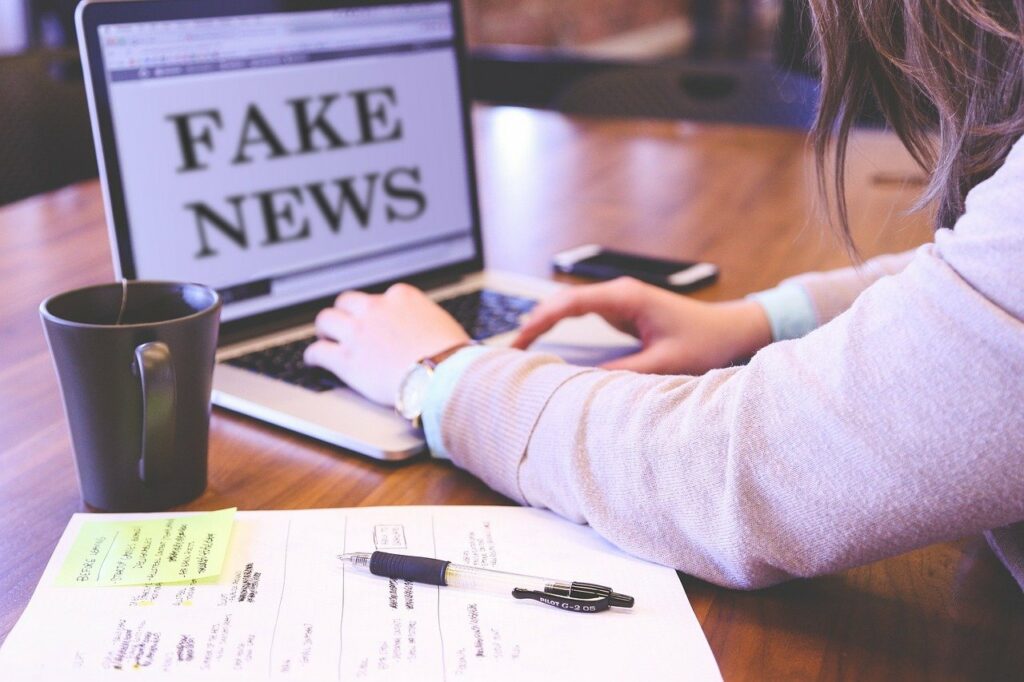 Введена уголовная ответственность за распространение ложной информации о госорганах за рубежом 5 fake news gdbef