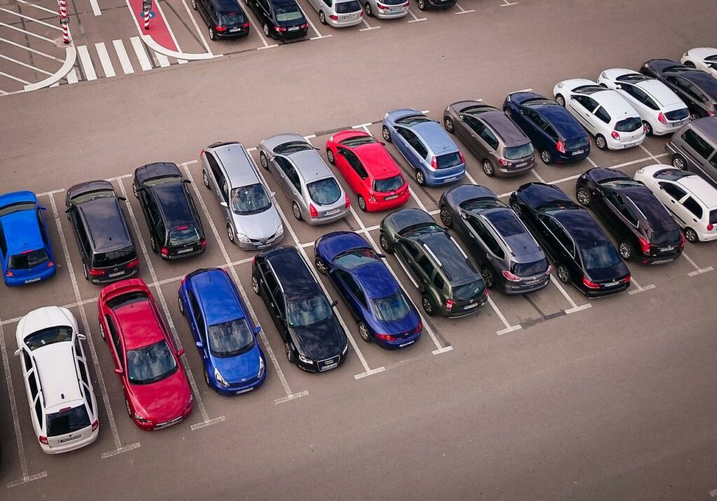 В районе улицы Новожилова построят магазин, стоянку и другие объекты 3 cars gabcfc