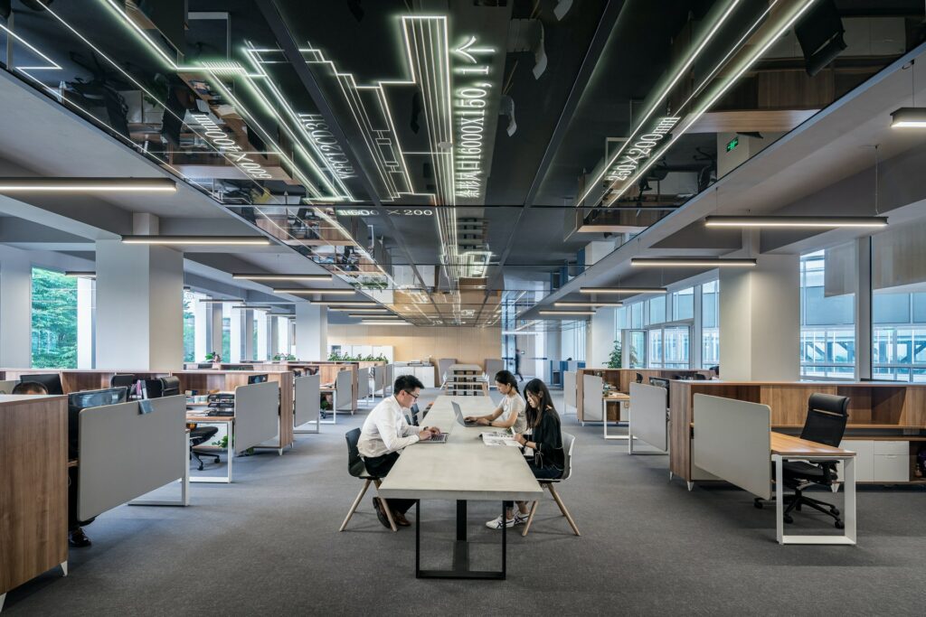 lycs architecture ubigmnsse unsplash
