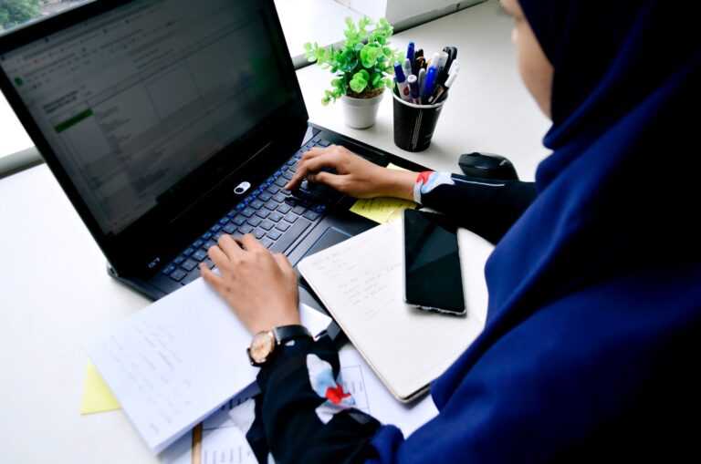 ux indonesia fckpfgiijg unsplash