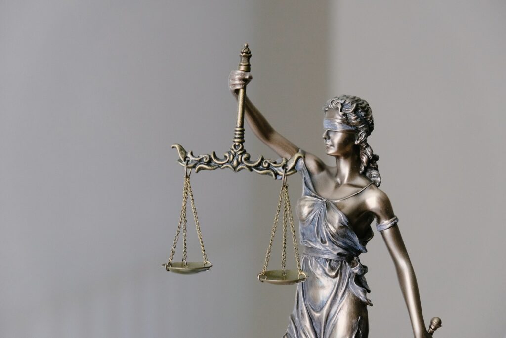 В Приморье может появиться государственное юридическое бюро 1 tingey injury law firm ycdpukgsc unsplash