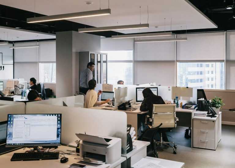 damir kopezhanov nCCyrVBtkU unsplash ()