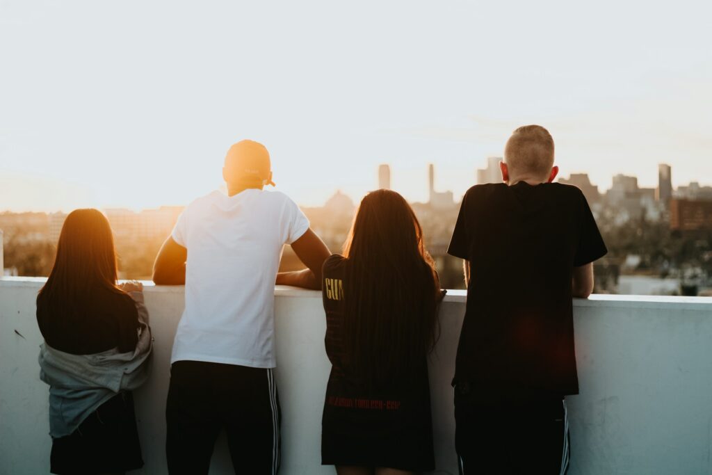 devin avery lhAywmkjSk unsplash ()