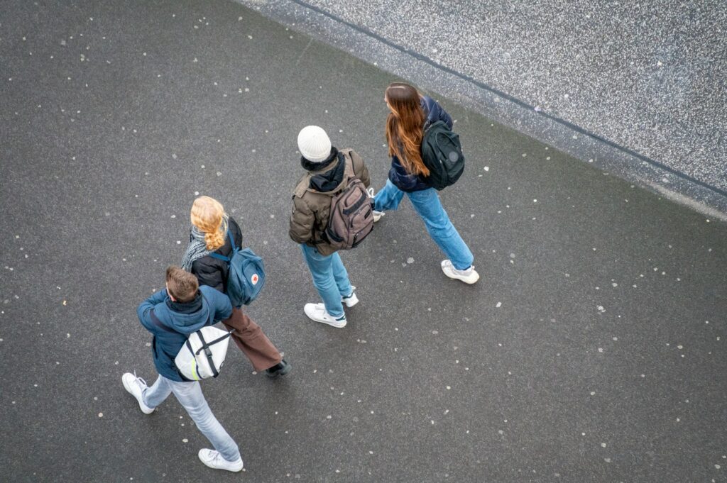 etienne girardet icMcSQXFMw unsplash